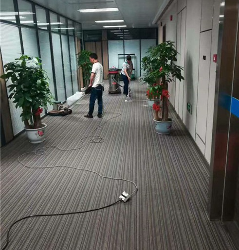 重庆公司地毯清洗怎么收费？